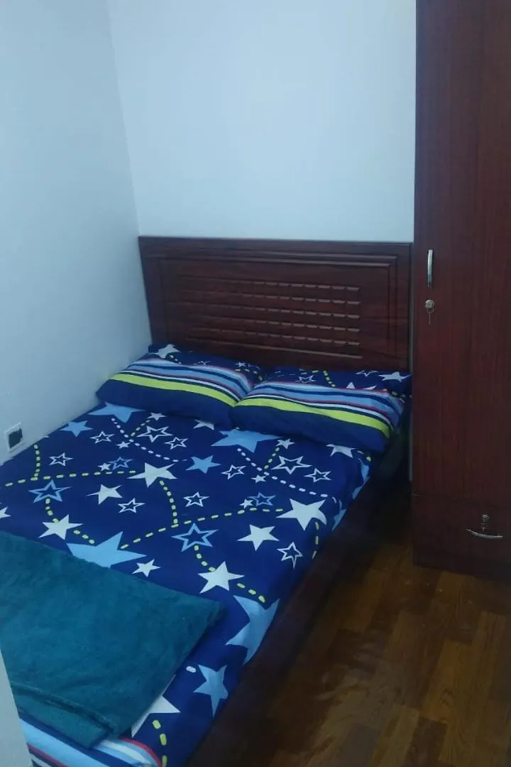 Homestay Budget Couple Rooms Near Burjuman Exit 4 In Center Of Bur Dubai